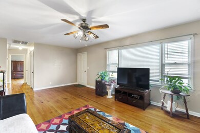 808 S Broadway St, Portland, TN 37148 - photo 4