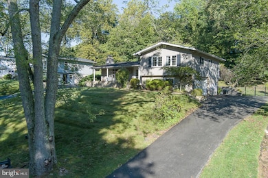 935 Longview Rd, King of Prussia, PA 19406 - photo 3