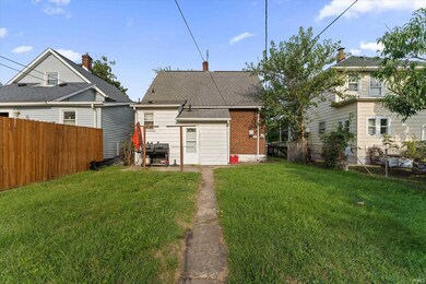 1631 S Scott St, South Bend, IN 46613 - photo 5