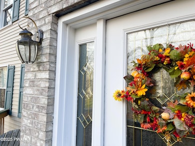 804 Round up Ct, Hawley, PA 18428 - photo 4