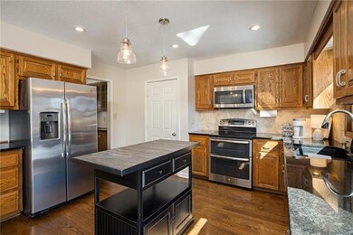 9323 Hall Dr, Lenexa, KS 66219 - photo 7