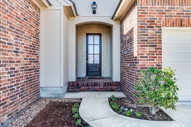 3-web-or-mls-315 Annabelle Ln-18