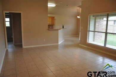 3122 Vineyard, Tyler, TX 75701 - photo 4