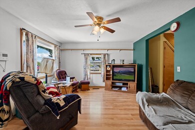 1546 5th Ave W, Kalispell, MT 59901 - photo 2