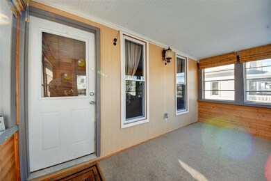 1210 10th St NW, Cedar Rapids, IA 52405 - photo 7