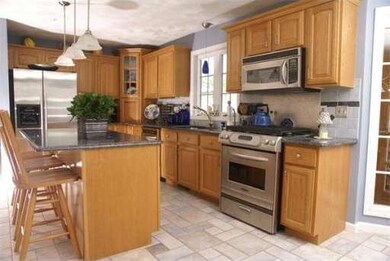 50 Fieldstone Cir, Tewksbury, MA 01876 - photo 5