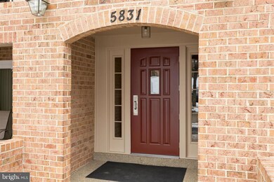 5831 Cove Landing Rd unit 101, Burke, VA 22015 - photo 2