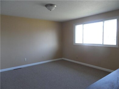 3870 Briggs Rd, Columbus, OH 43228 - photo 4