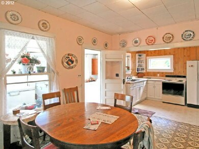 7668 Champoeg Rd NE, Saint Paul, OR 97137 - photo 2