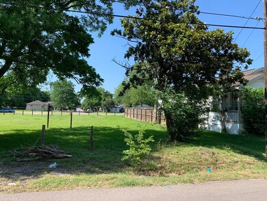 tbd4 E 40th St, Houston, TX 77022 - photo 2