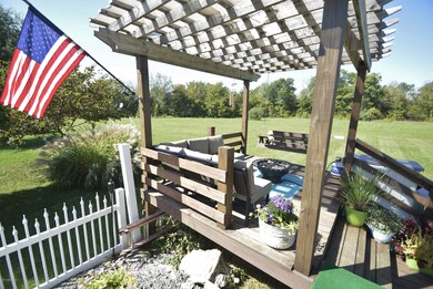 423 Blackberry Cir, Mount Washington, KY 40047 - photo 7