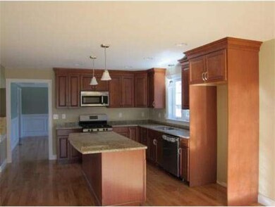 40 Gilman Rd, North Billerica, MA 01862 - photo 5