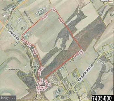 7558 Hokes Rd, Glen Rock, PA 17327 - photo 4