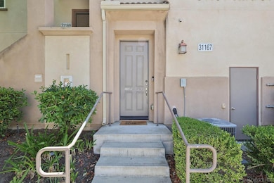 31167 Strawberry Tree Ln, Temecula, CA 92592 - photo 2