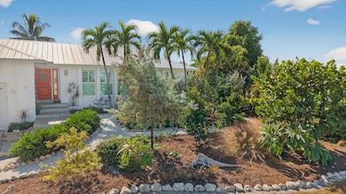 731 Durion Ct, Sanibel, FL 33957 - photo 2