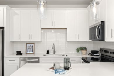 photos of similar model and not of actual home.