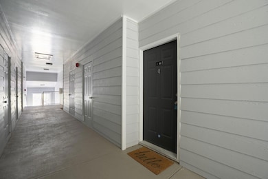 3_1300ParkWBlvd-KeenEyeMarketing-003