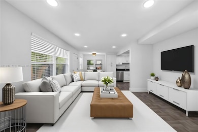 924 NE 17th Terrace unit 6, Fort Lauderdale, FL 33304 - photo 3