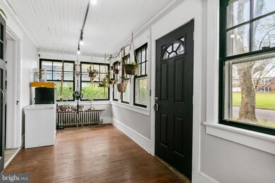 815 3rd St, Beverly, NJ 08010 - photo 4