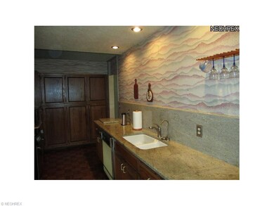....as well as counter space!  The granite really 