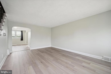 738 Rively Ave, Glenolden, PA 19036 - photo 4