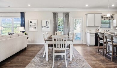 267 Forrest Dr, Columbia, TN 38401 - photo 4