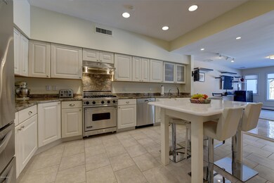 19 Coldbrooke Dr unit 19B, Lenox, MA 01240 - photo 3