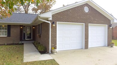 93 Hughes Ave, Berea, KY 40403 - photo 4