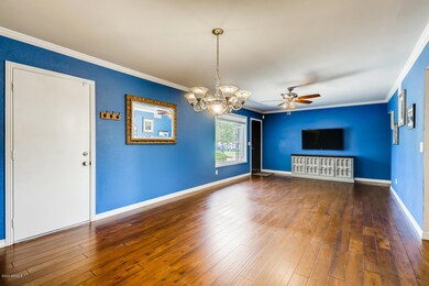 2439 E Inverness Ave Mesa AZ-large-008-0