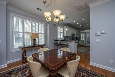 2263DanielIslandDr012