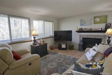 20156 Vikings Crest Loop NE unit 7-202, Poulsbo, WA 98370 - photo 2