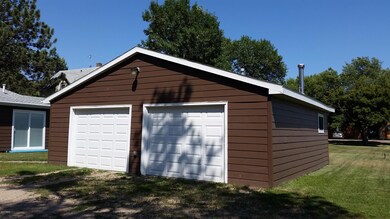 garage (2)