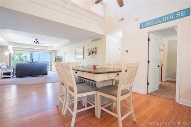 Eat-in kitchen area