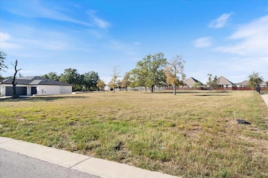 301 Lazy Creek Dr, Georgetown, TX 78628 - photo 3