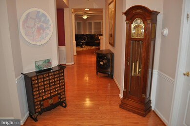 1401 Lilac Ct, Upper Gwynedd, PA 19446 - photo 4