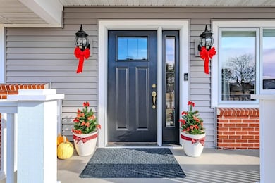 2201 Marshall St, Wausau, WI 54403 - photo 3