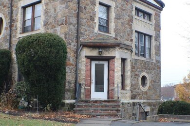 11 Garrison Rd unit 5, Brookline, MA 02445 - photo 2