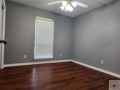 2105 Handley St, Texarkana, TX 75501 - photo 6