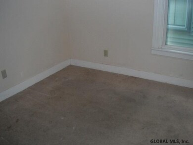 328 Duane Ave, Schenectady, NY 12307 - photo 7