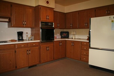 983 Poling Dr, Columbus, OH 43224 - photo 5