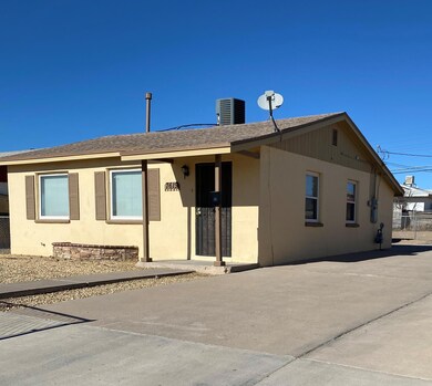 7619 Hacienda Ave, El Paso, TX 79915 - photo 2