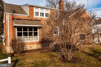 917 N 26th St, Reading, PA 19606 - photo 4
