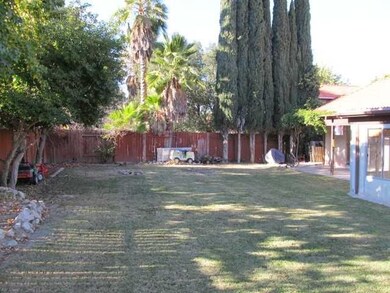 45571 Classic Way, Temecula, CA 92592 - photo 3