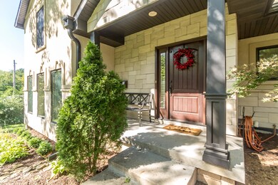 11 Bingham Rd, Columbia, MO 65203