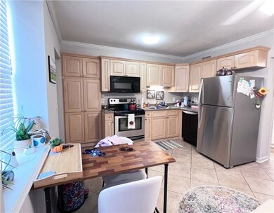 375 Genelda Ave unit 10, Auburn, AL 36832 - photo 3