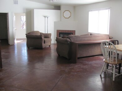 420 E Geronimo Bluff Loop, Tucson, AZ 85705 - photo 2