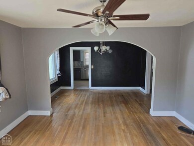 807 W Thompson St, Paragould, AR 72450 - photo 5