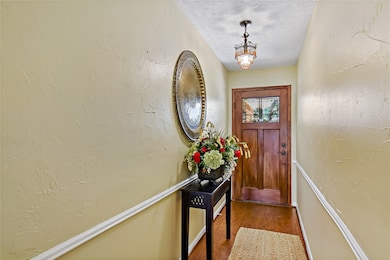 1814 Alta Vista Dr, Alvin, TX 77511 - photo 6