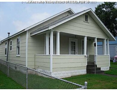 557 20th St, Dunbar, WV 25064 - photo 3