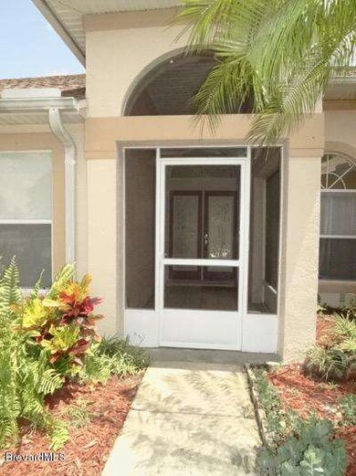 Screened Entry Area